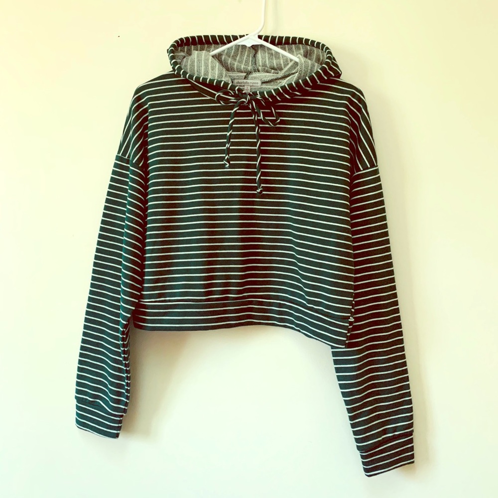 COPY - Lady’s Crop Pull over Hoodie